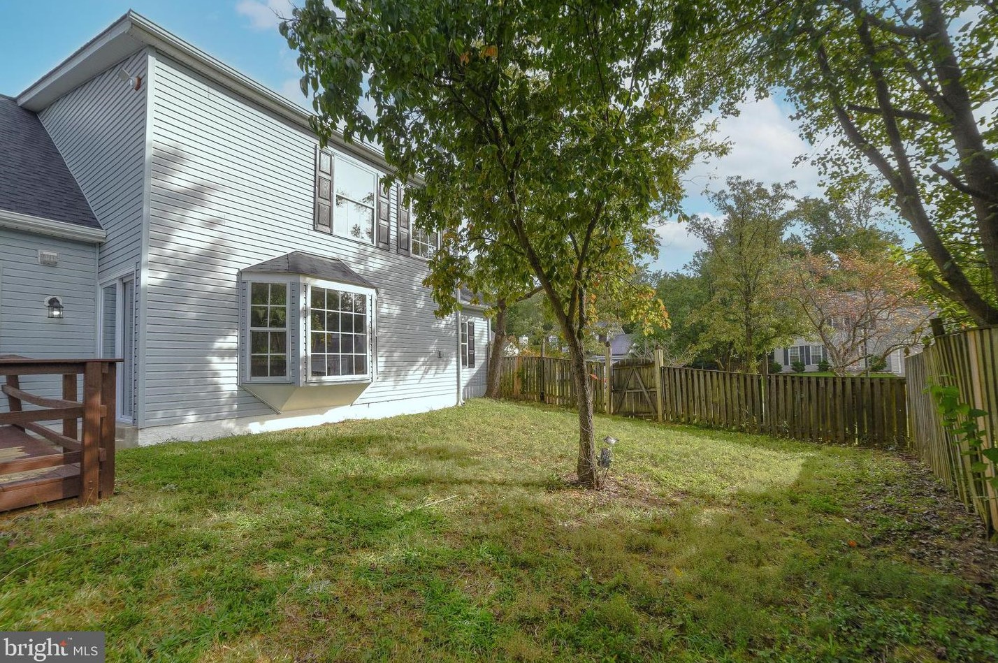 7605 Fox Hunt Ct, Clinton MD 20735-3063 exterior