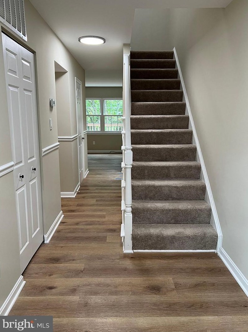 8114 Sandy Spring Rd, Laurel MD  20707-3582 exterior