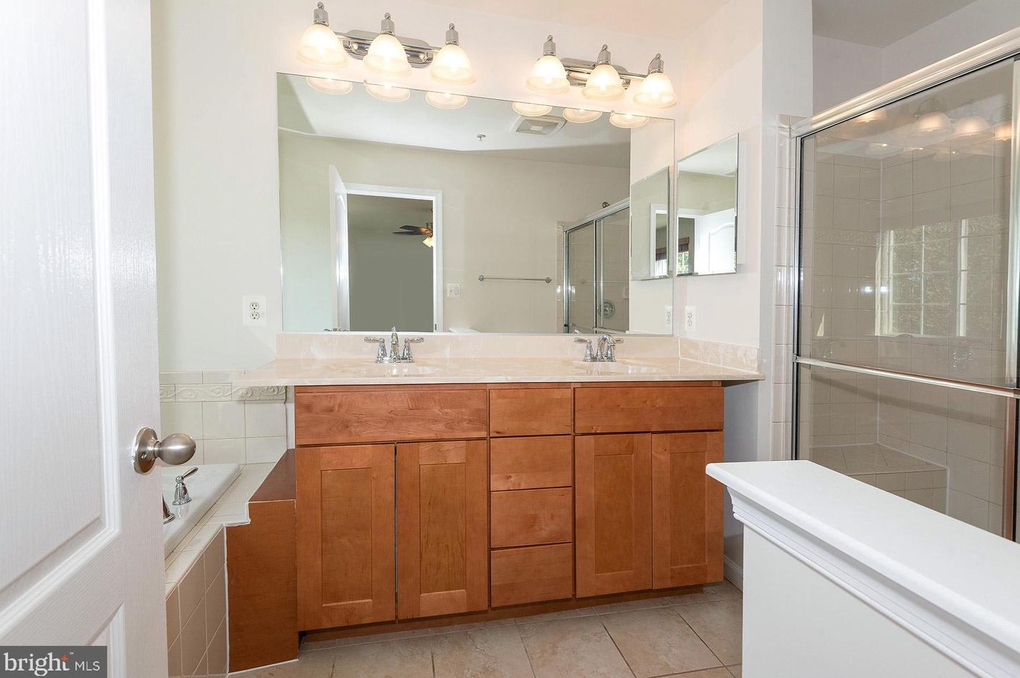 101 Gray St, Capitol Heights MD 20743-1213 exterior