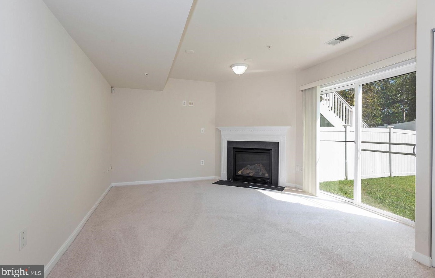 101 Gray St, Capitol Heights MD 20743-1213 exterior