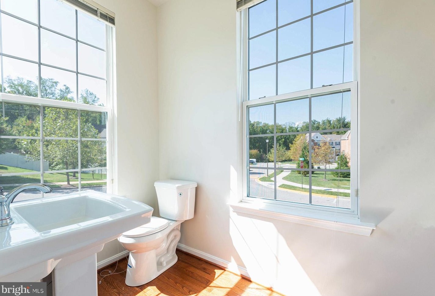 101 Gray St, Capitol Heights MD 20743-1213 exterior