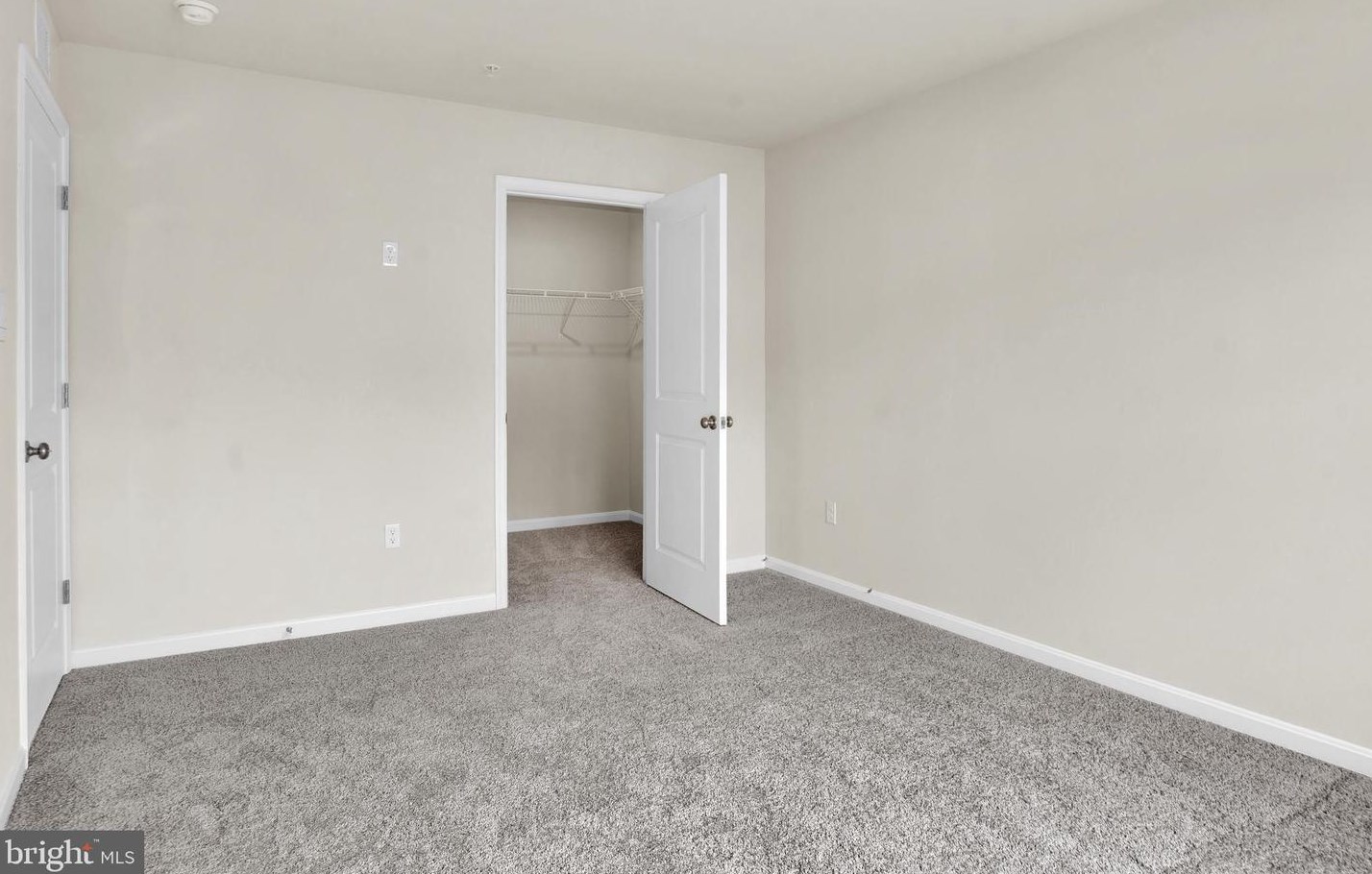 8811 Mimosa Ave, Clinton MD  20735-2648 exterior