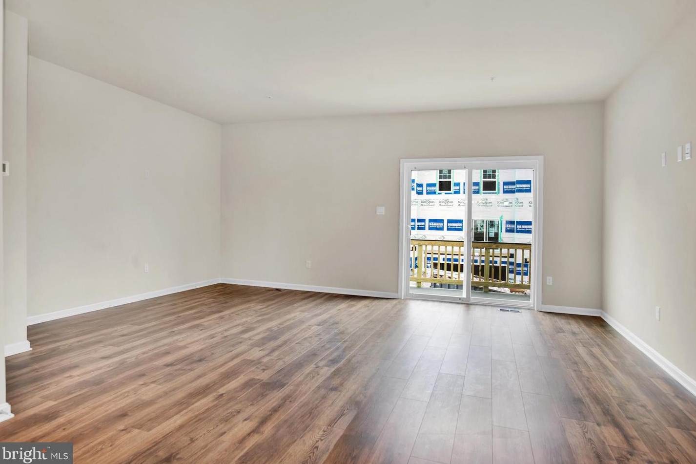 8811 Mimosa Ave, Clinton MD  20735-2648 exterior