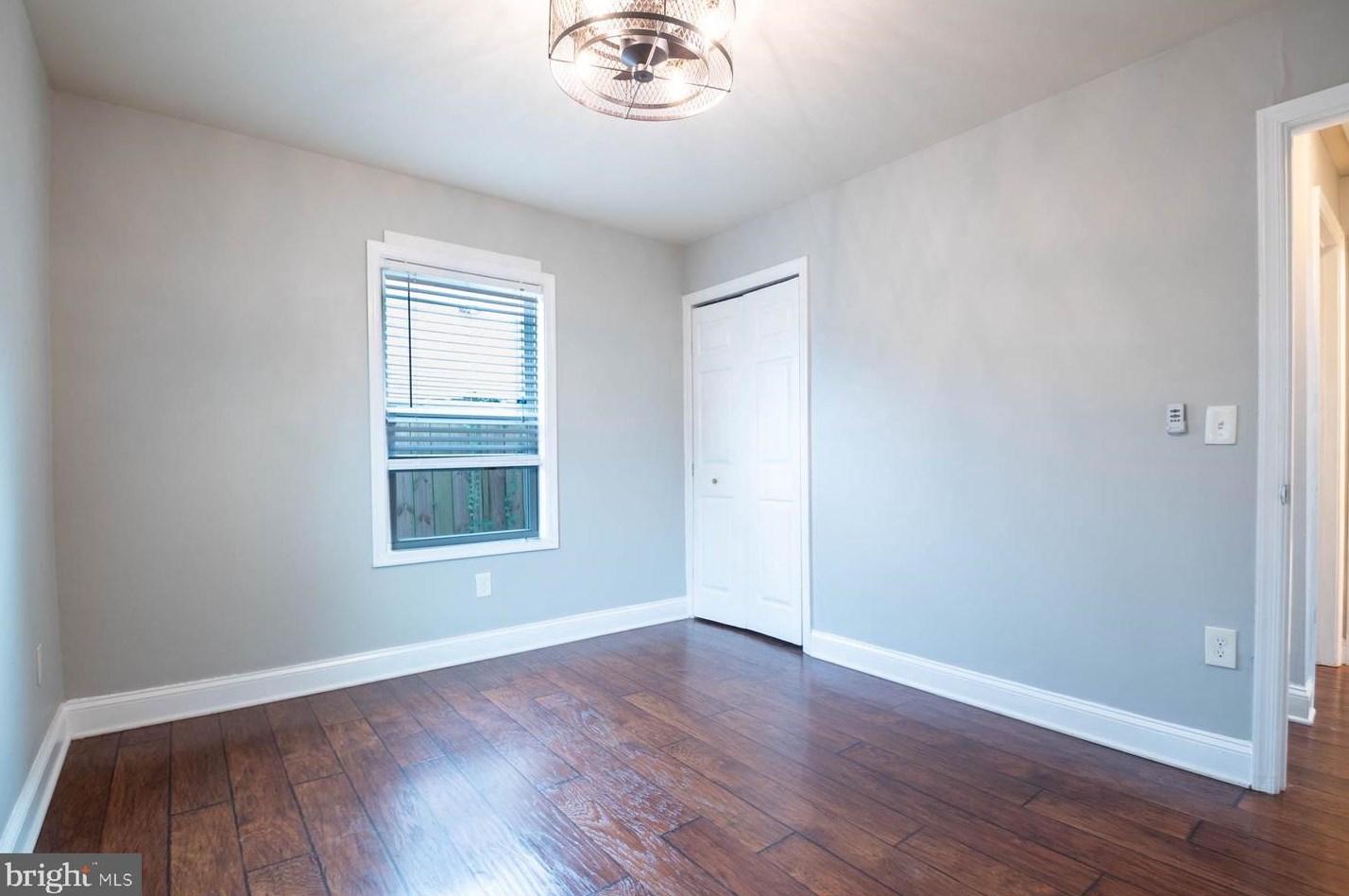 5031 Emo St, Capitol Heights MD  20743-2858 exterior