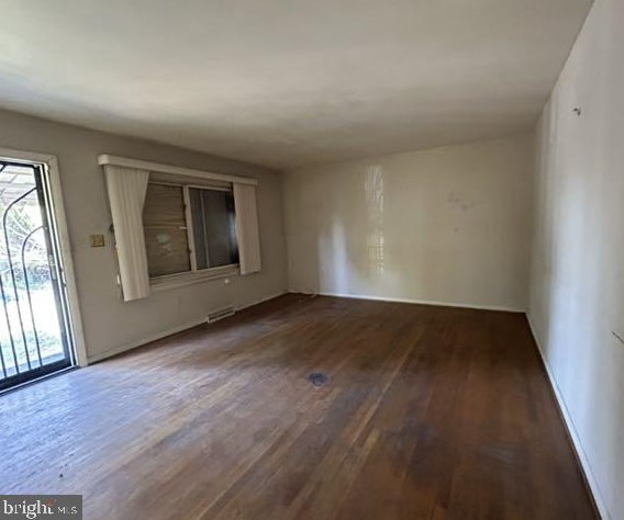 5809 Dade St, Capitol Heights MD  20743-2032 exterior