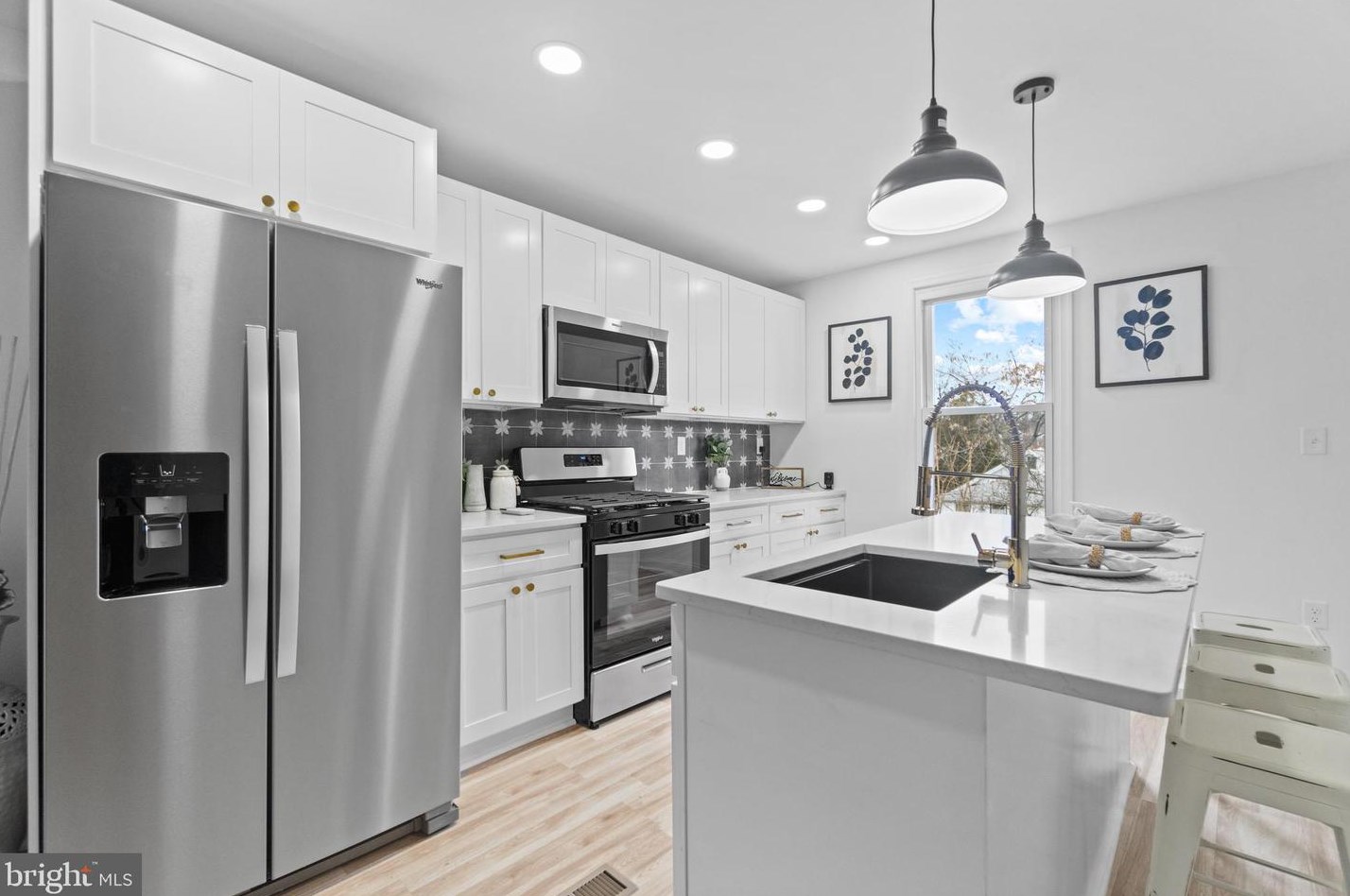 4222 Vine St, Capitol Heights MD 20743-5834 exterior