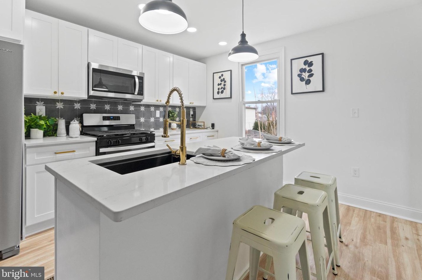 4222 Vine St, Capitol Heights MD 20743-5834 exterior