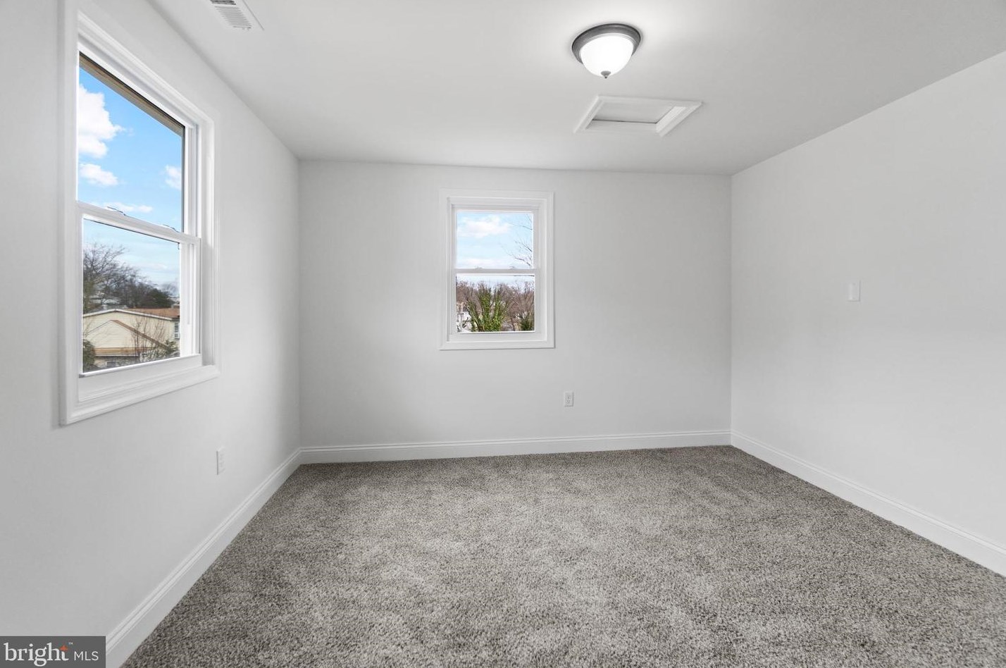 4222 Vine St, Capitol Heights MD 20743-5834 exterior