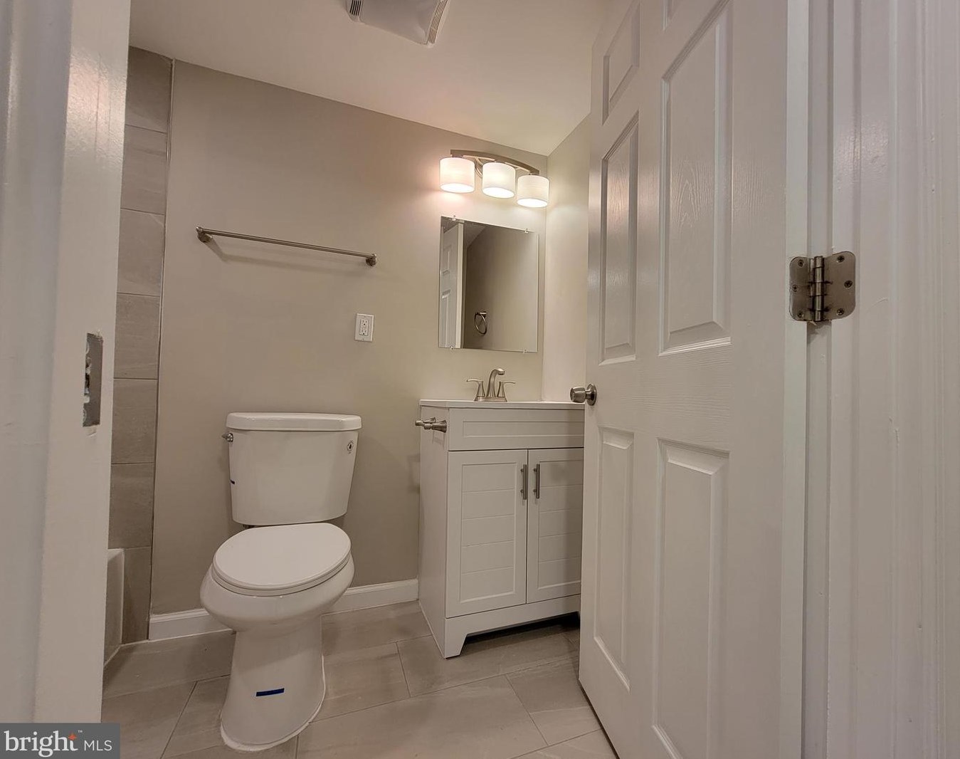 310 Dateleaf Ave, Capitol Heights MD  20743-2524 exterior