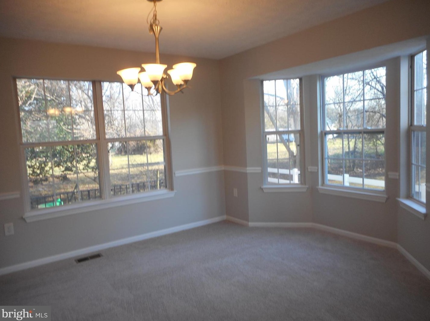 7406 Acacia Ct, Clinton MD  20735-2164 exterior
