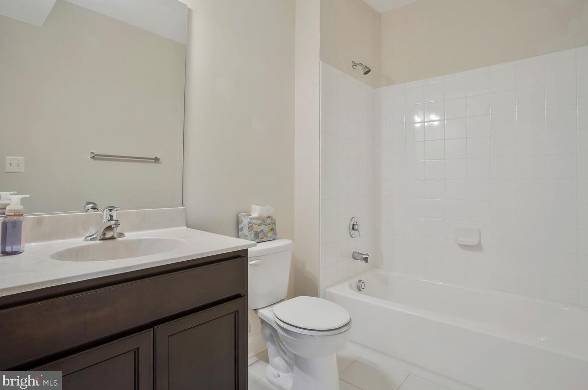 8626 Kittama Dr, Clinton MD  20735-3178 exterior