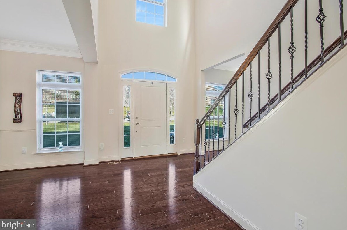 8626 Kittama Dr, Clinton MD  20735-3178 exterior