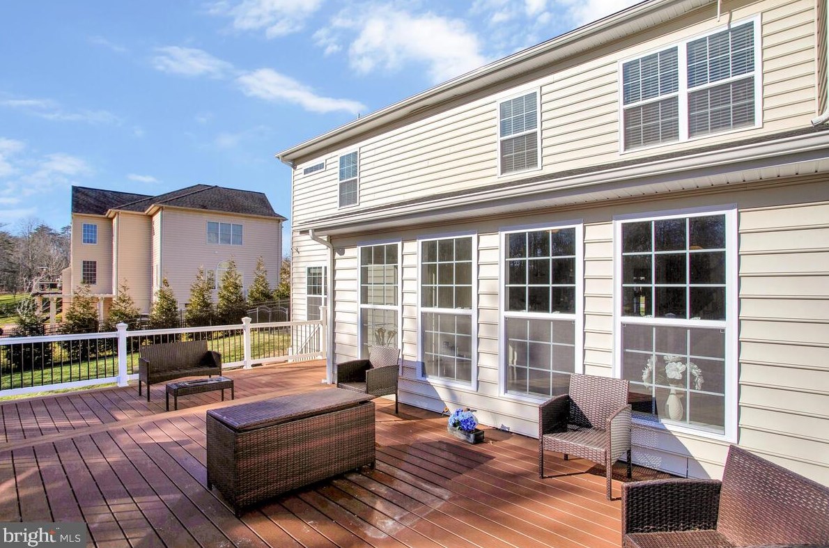 8626 Kittama Dr, Clinton MD  20735-3178 exterior