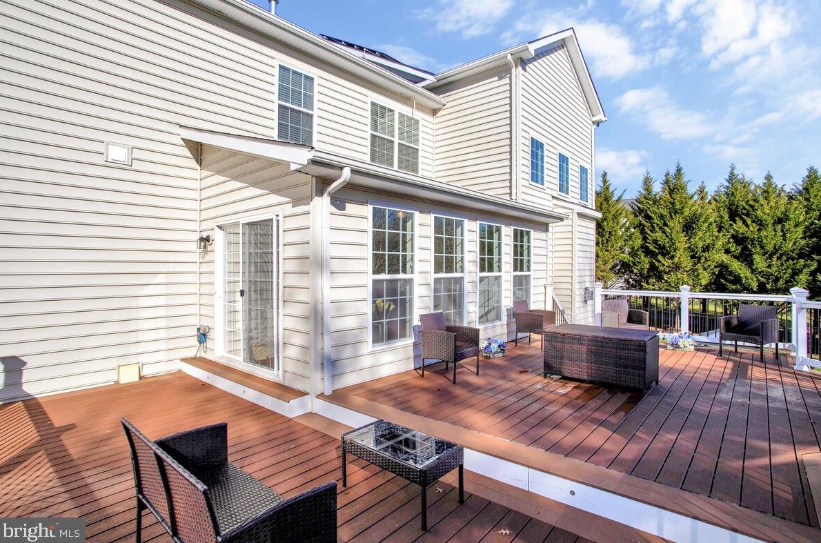 8626 Kittama Dr, Clinton MD  20735-3178 exterior