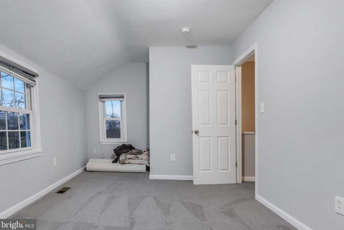 6218 L St, Capitol Heights MD  20743-6425 exterior