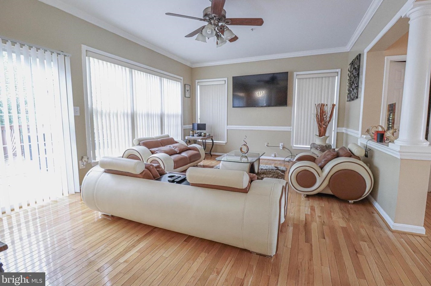 8910 Fox Park Rd, Clinton MD  20735-6112 exterior