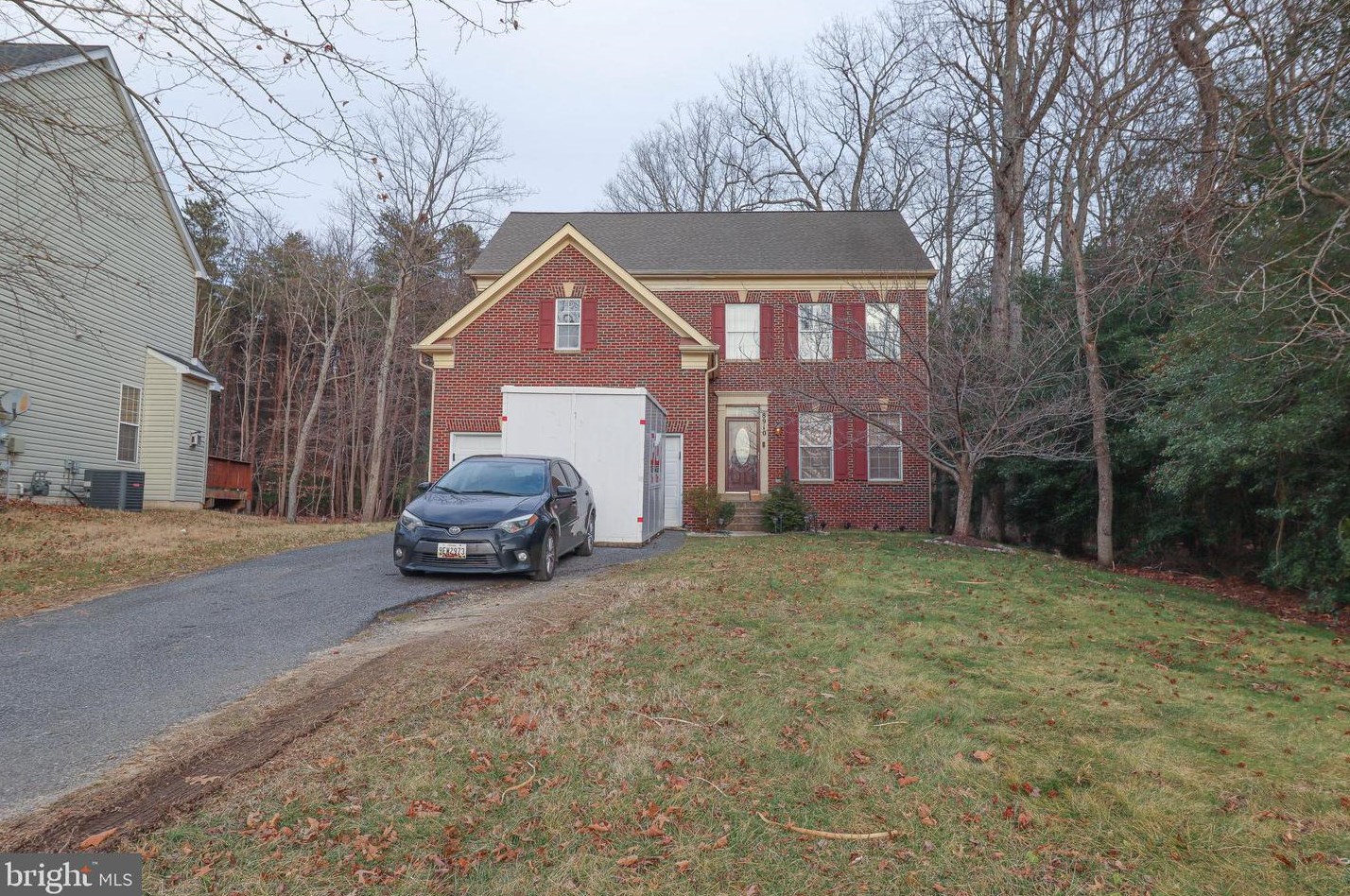 8910 Fox Park Rd, Clinton MD  20735-6112 exterior