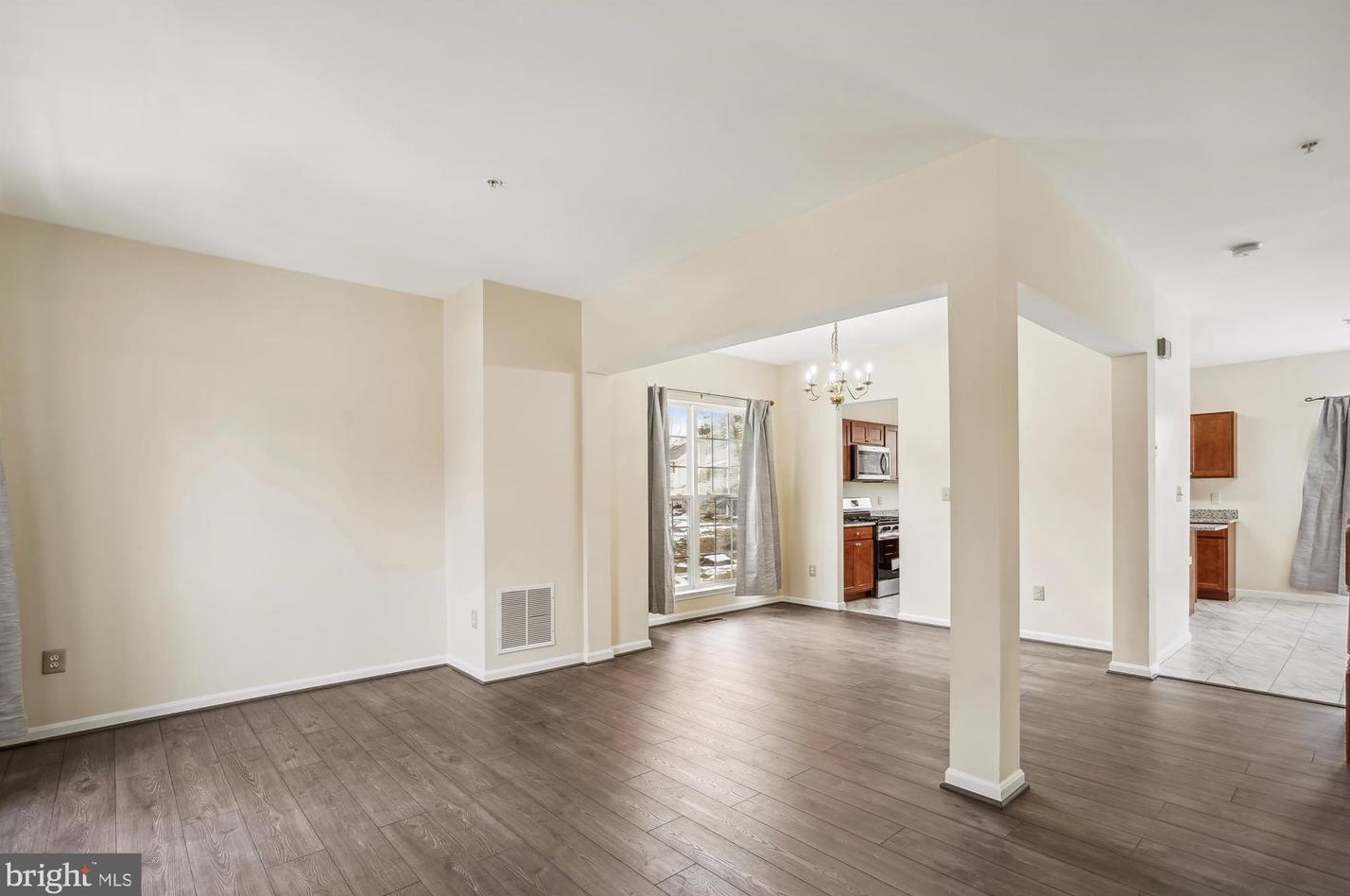 9105 Fox Park Rd, Clinton MD  20735-3041 exterior