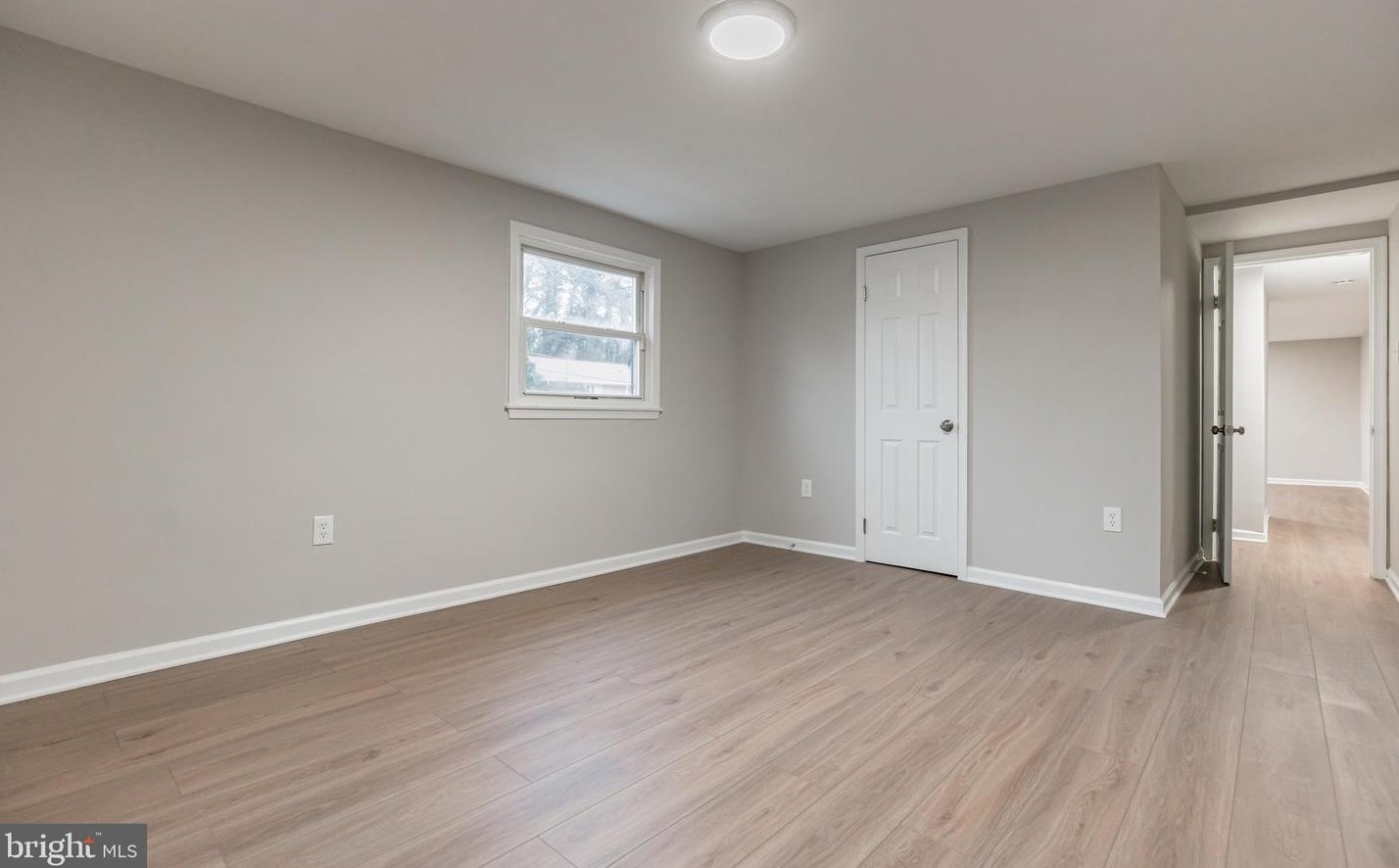 904 Applewood St, Capitol Heights MD  20743-4717 exterior