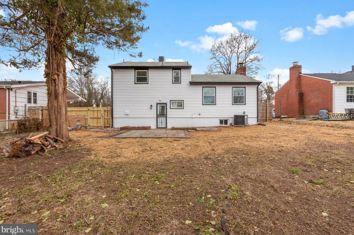 7535 Abbington Dr, Oxon Hill MD  20745-1511 exterior