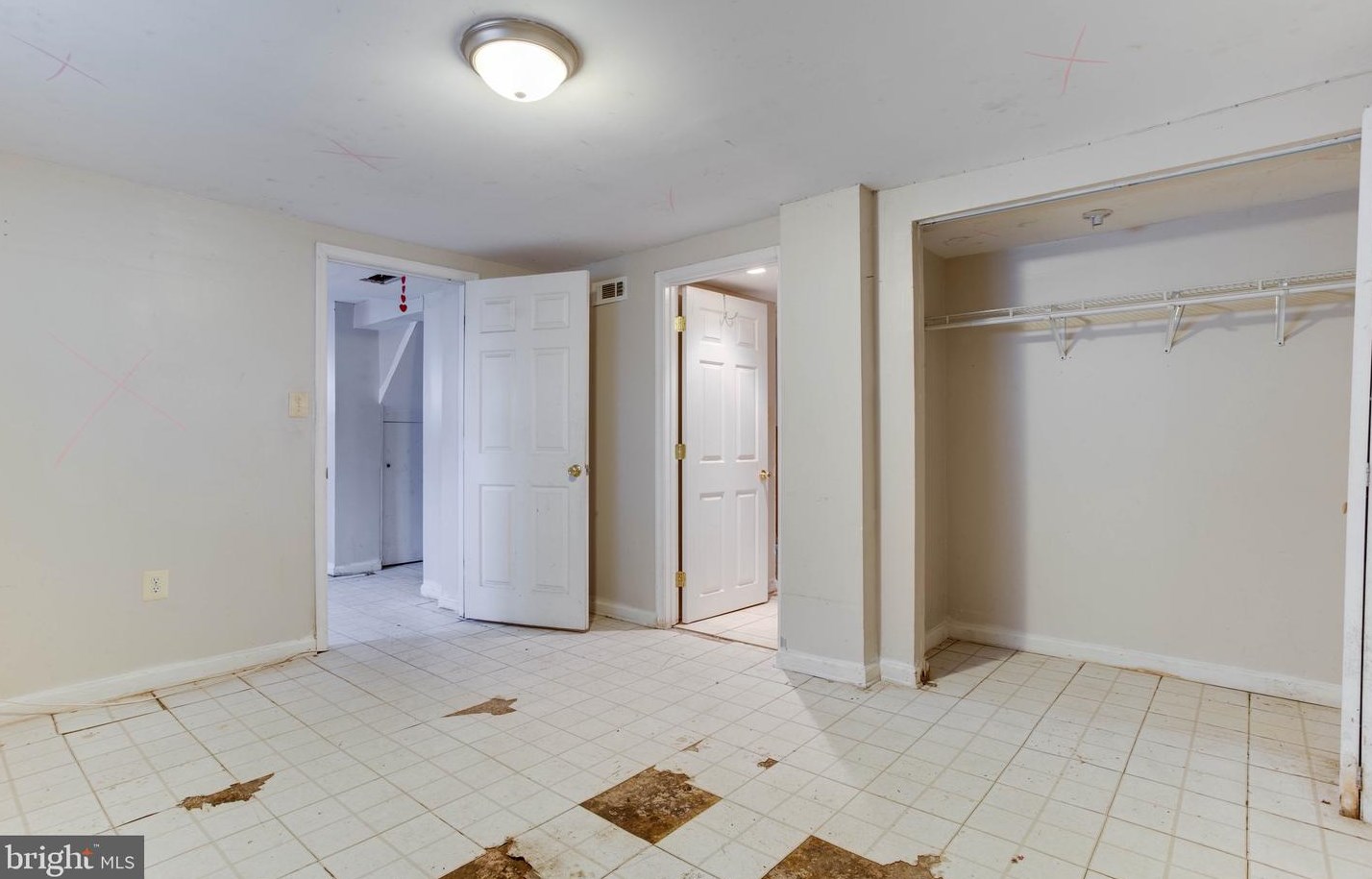 1305 Oates St, Capitol Heights MD  20743-1249 exterior