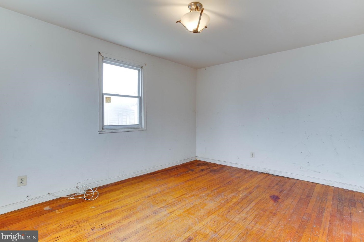 1305 Oates St, Capitol Heights MD  20743-1249 exterior