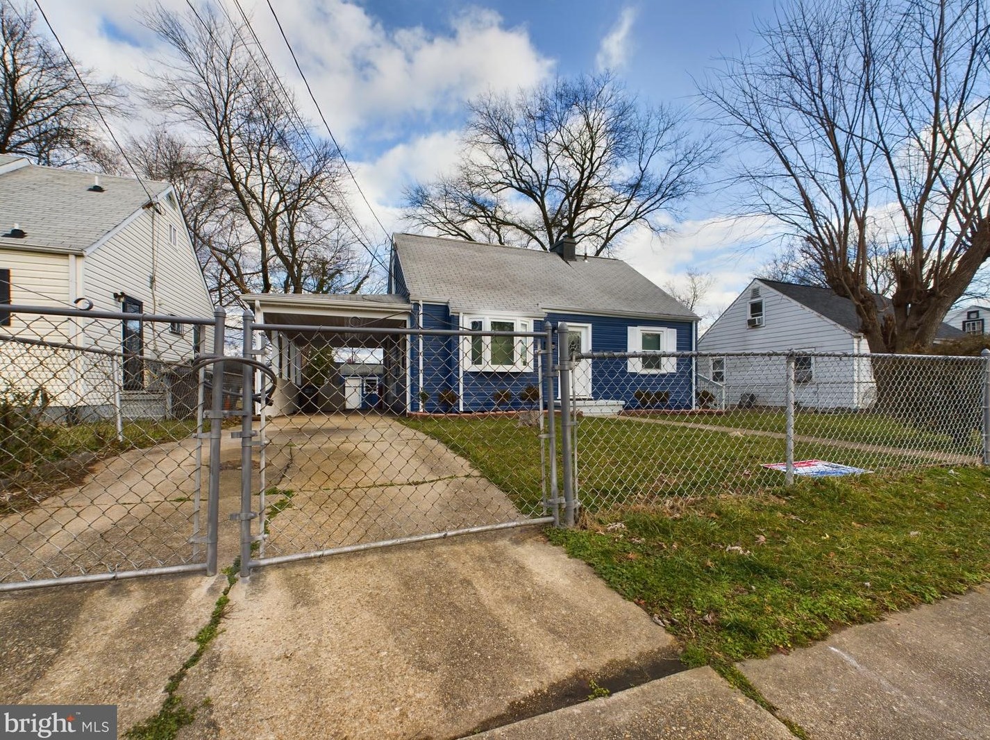 607 64th Ave, Capitol Heights MD  20743-1704 exterior