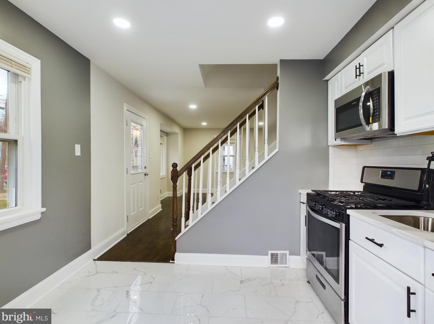 607 64th Ave, Capitol Heights MD  20743-1704 exterior