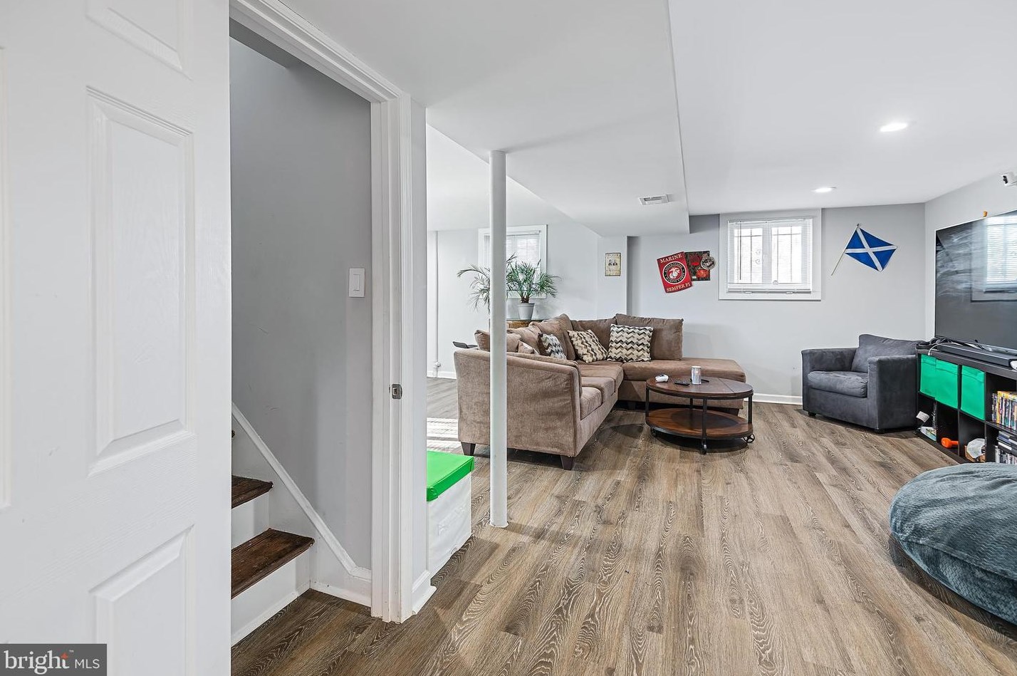 6801 Drylog St, Capitol Heights MD  20743-2401 exterior