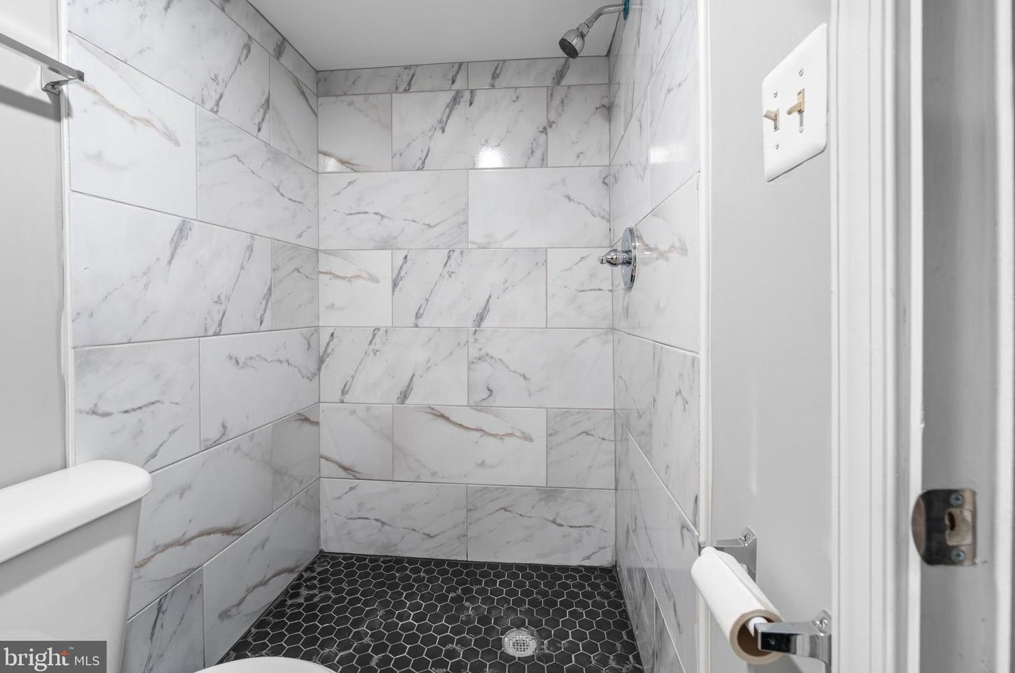 4906 Gunther St, Capitol Heights MD  20743-4023 exterior