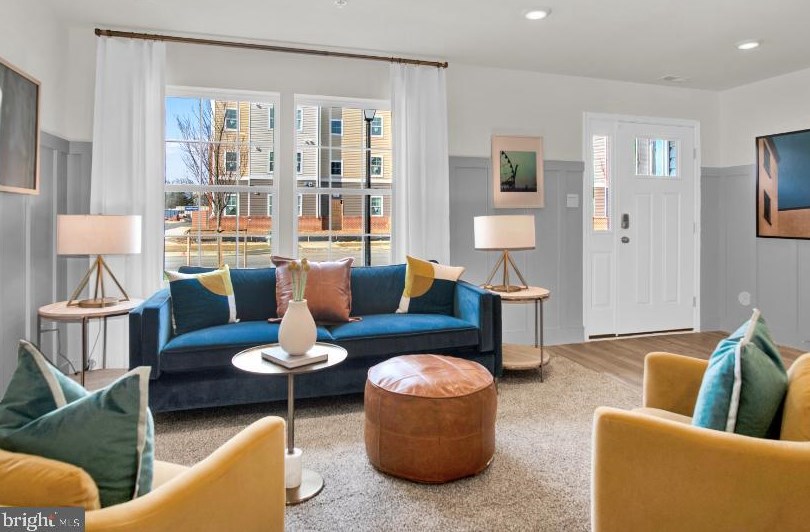 8823 Mimosa Ave, Clinton MD  20735-2648 exterior