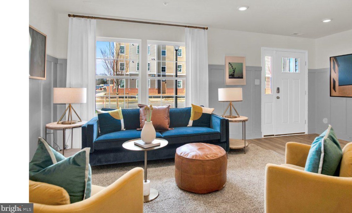 8817 Mimosa Ave, Clinton MD  20735-2648 exterior