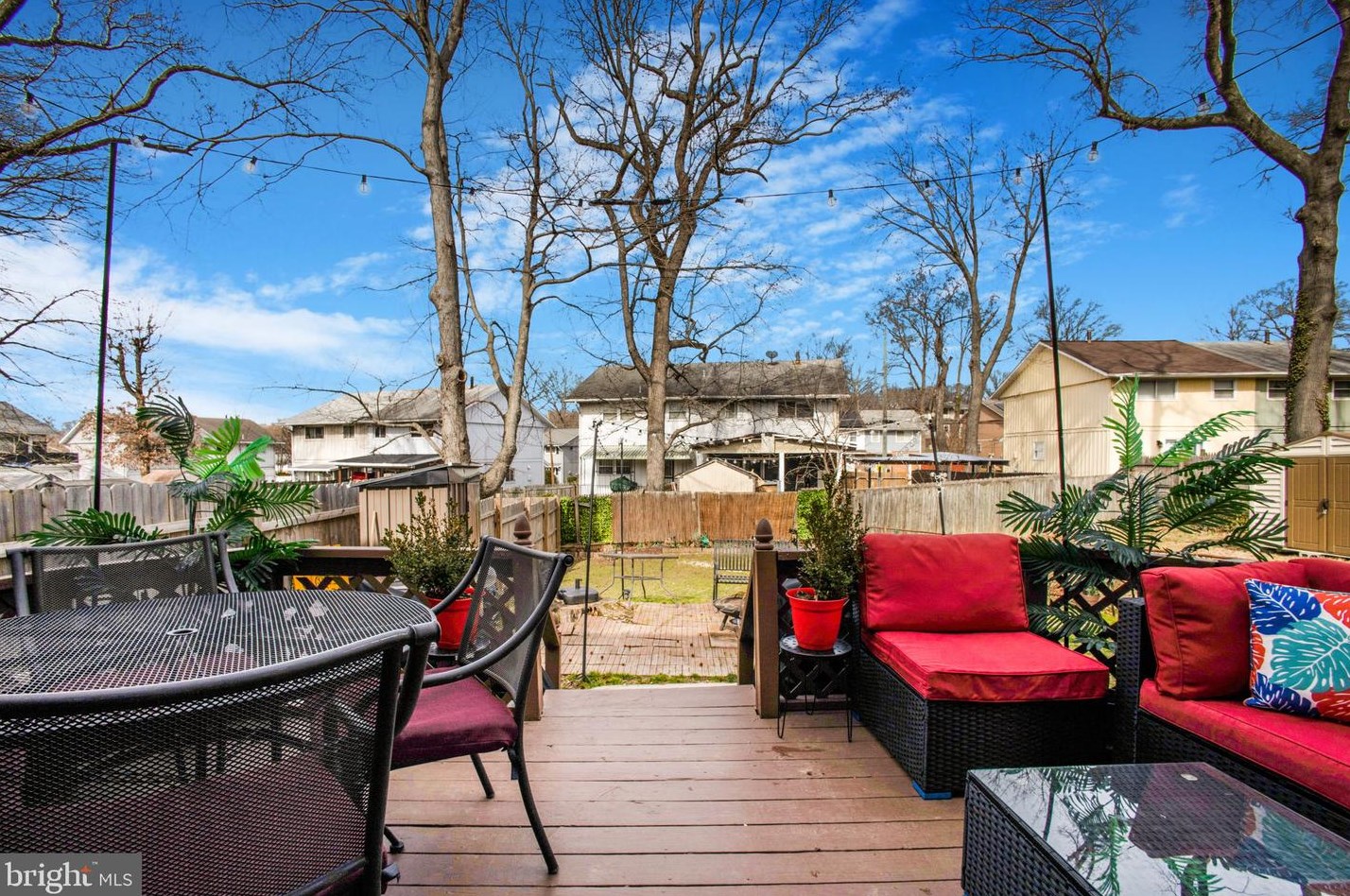 6410 Seat Pleasant Dr, Capitol Heights MD  20743-6015 exterior