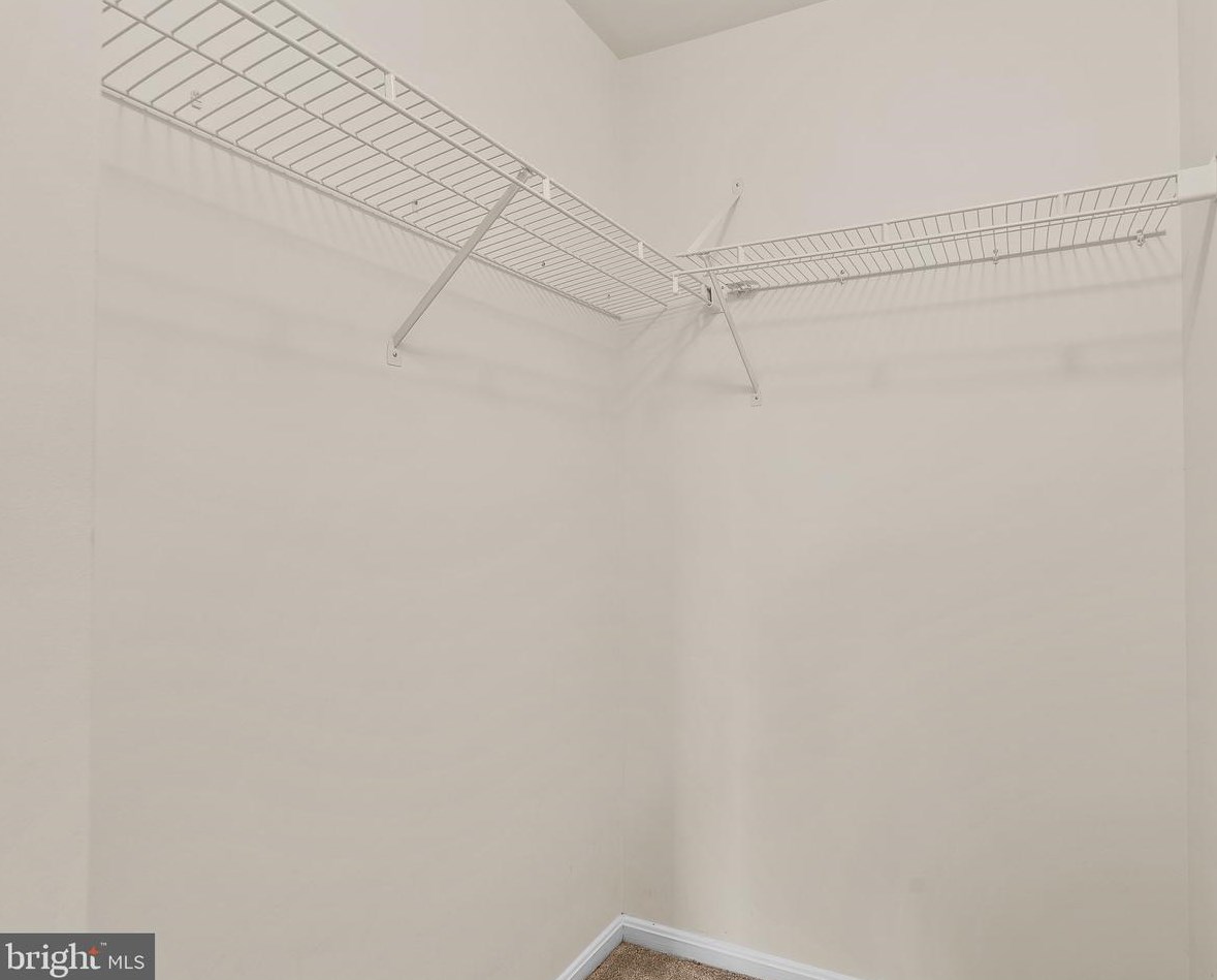 813 Alabaster Ct, Capitol Heights MD  20743-1872 exterior