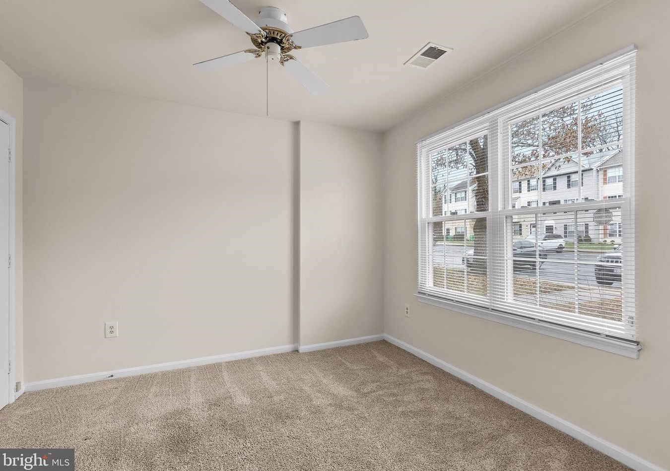 813 Alabaster Ct, Capitol Heights MD  20743-1872 exterior