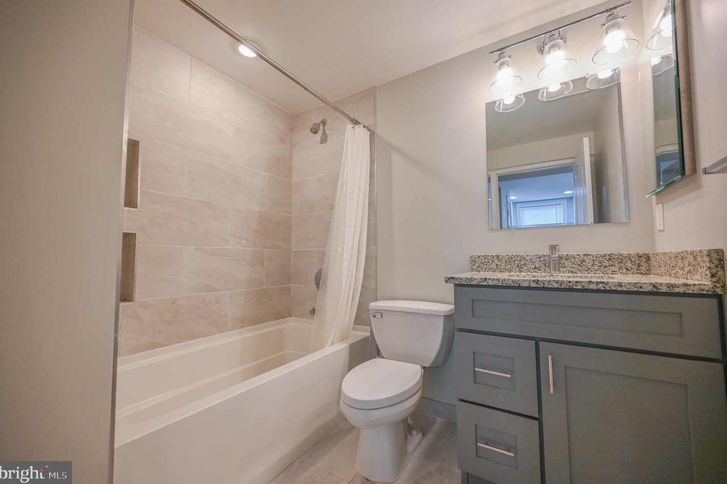 9701 Massie Dr, Clinton MD  20735-2957 exterior