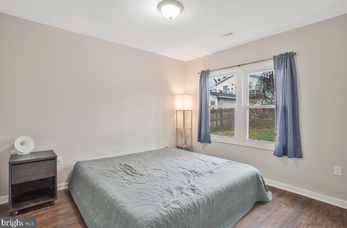 5709 K St, Capitol Heights MD  20743-1349 exterior