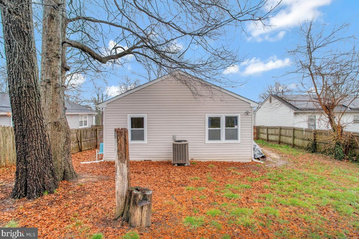 5709 K St, Capitol Heights MD  20743-1349 exterior