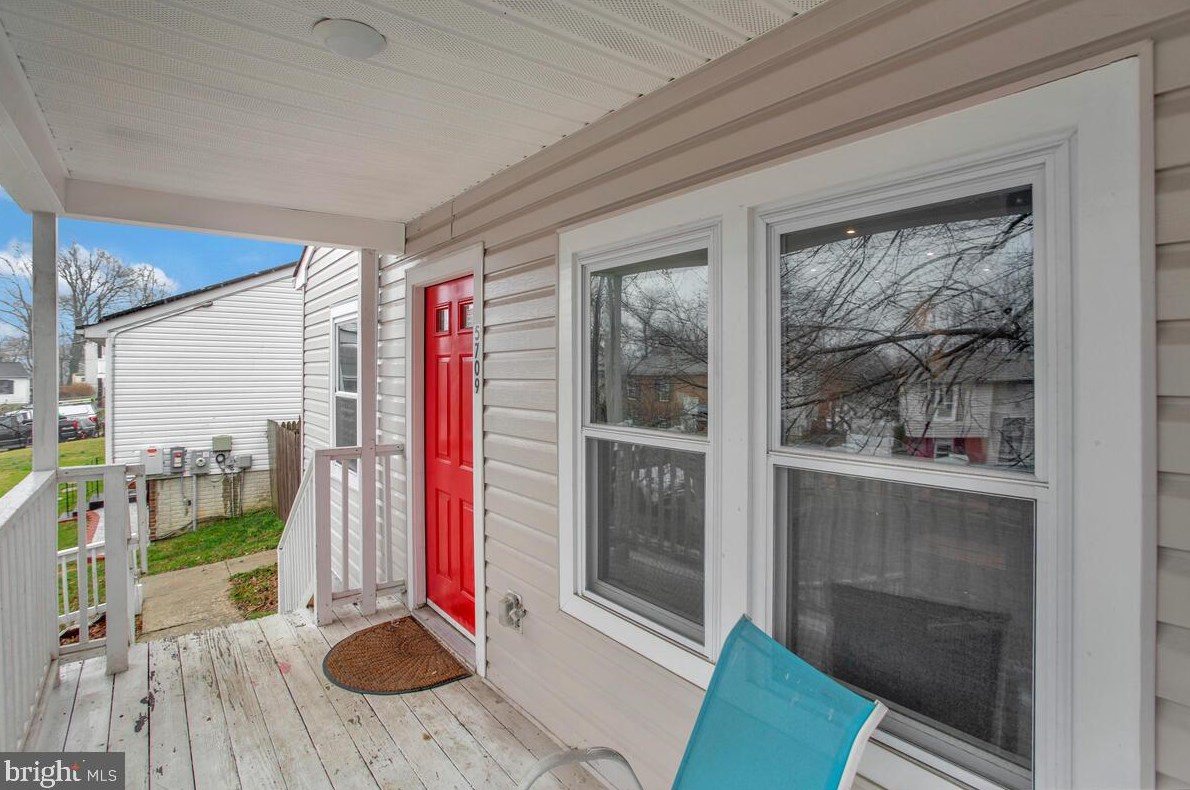 5709 K St, Capitol Heights MD  20743-1349 exterior