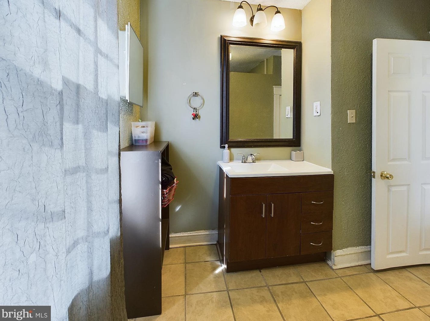 5408 Brenner St, Capitol Heights MD  20743-6212 exterior