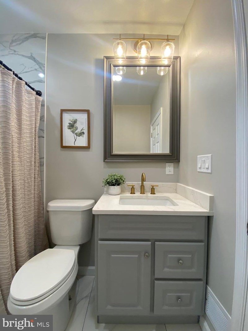 4825 Heath St, Capitol Heights MD 20743-5931 exterior