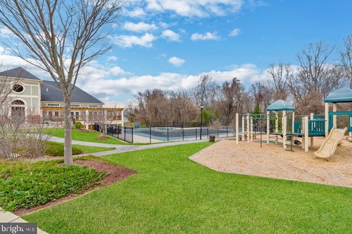 14211 Lusby Ridge Rd, Accokeek MD  20607-3762 exterior