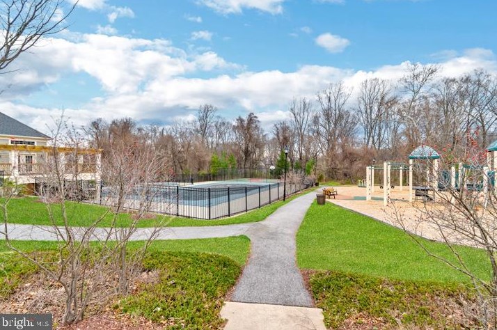 14211 Lusby Ridge Rd, Accokeek MD  20607-3762 exterior