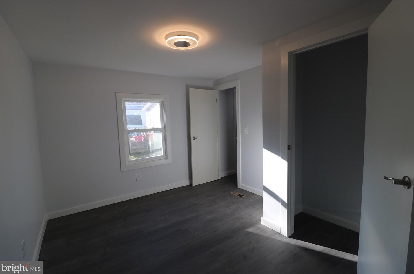 9505 Eugenia Park St, Capitol Heights MD  20743-5034 exterior