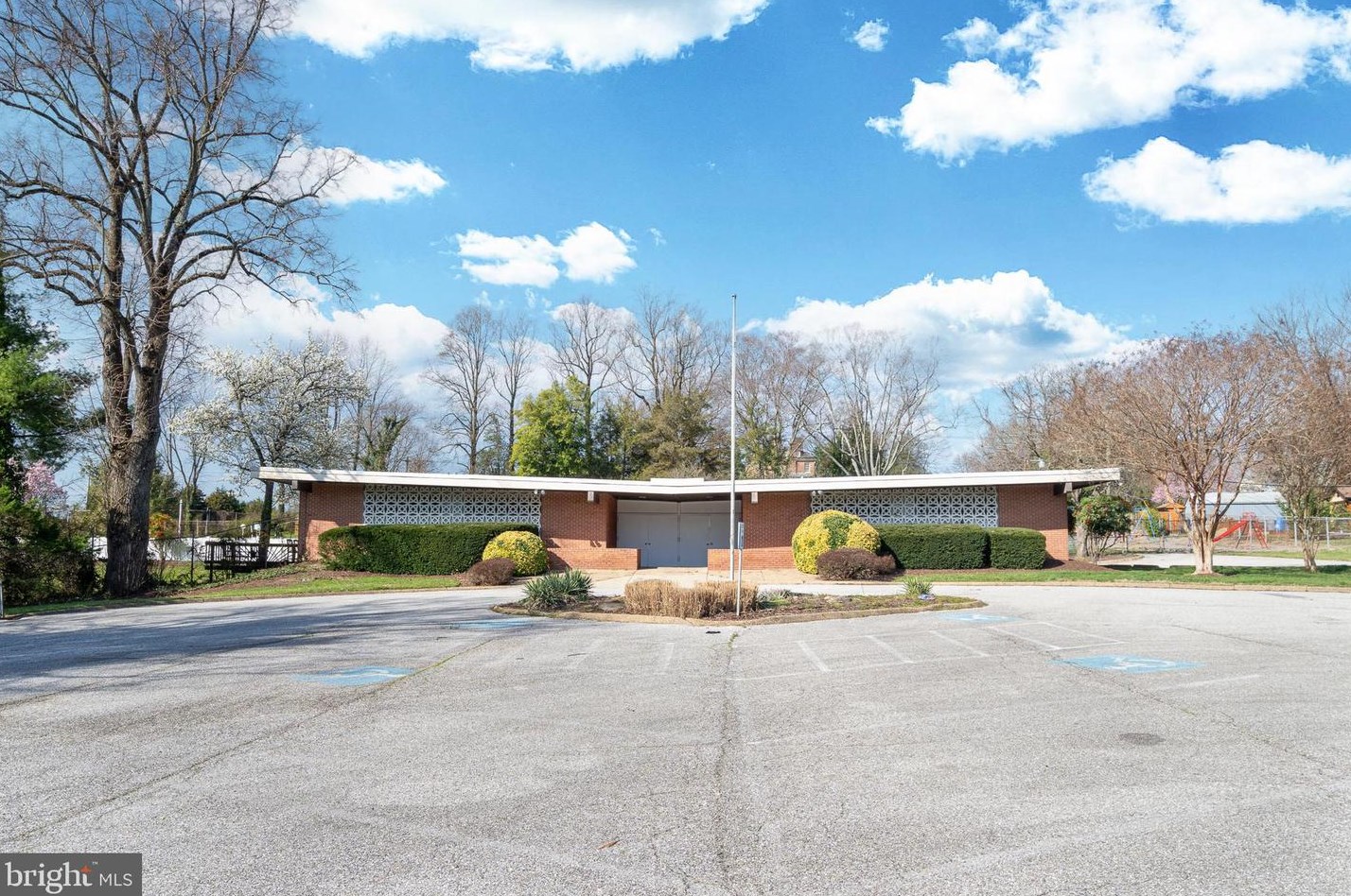12211 Fleming Ln, Bowie MD  20715-2526 exterior
