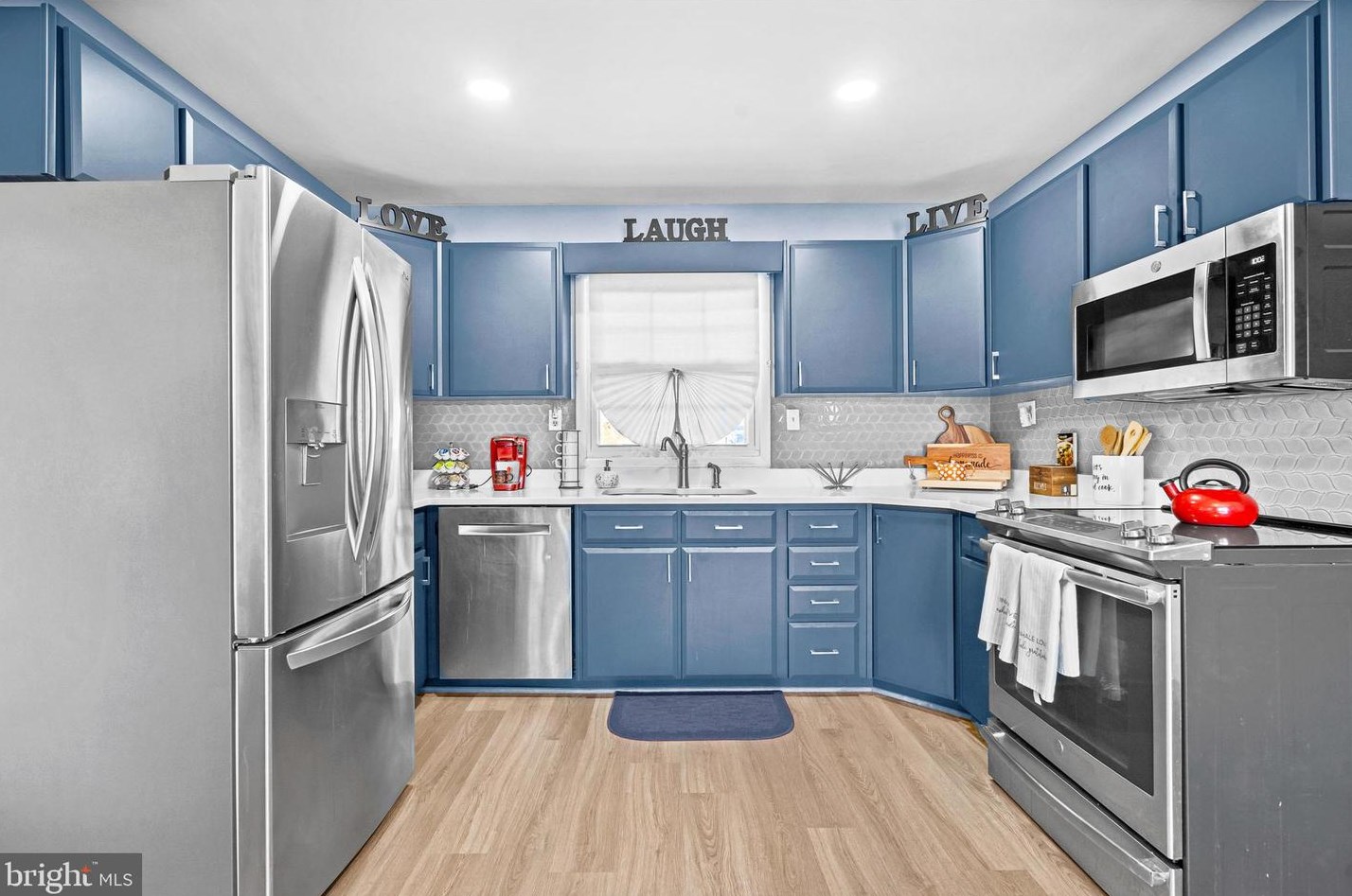 12211 Fleming Ln, Bowie MD  20715-2526 exterior
