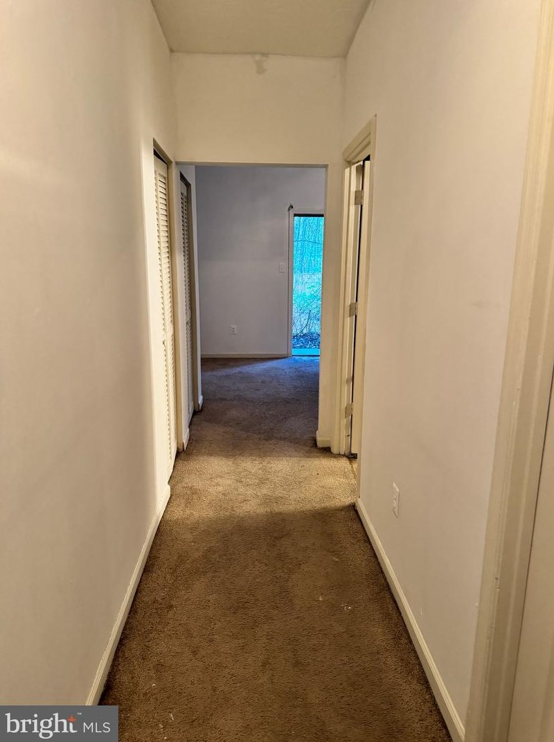 6813 Forbes Blvd, Lanham MD  20706-2160 exterior