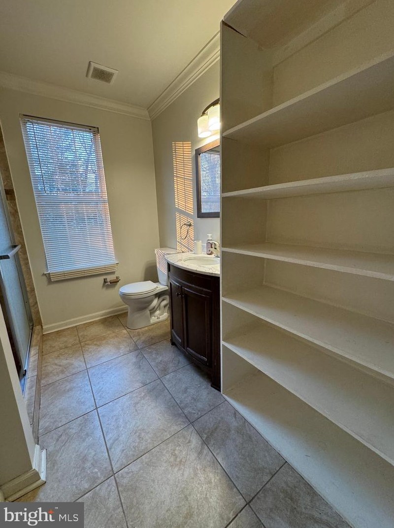 803 Chatsworth Dr, Accokeek MD  20607-2030 exterior