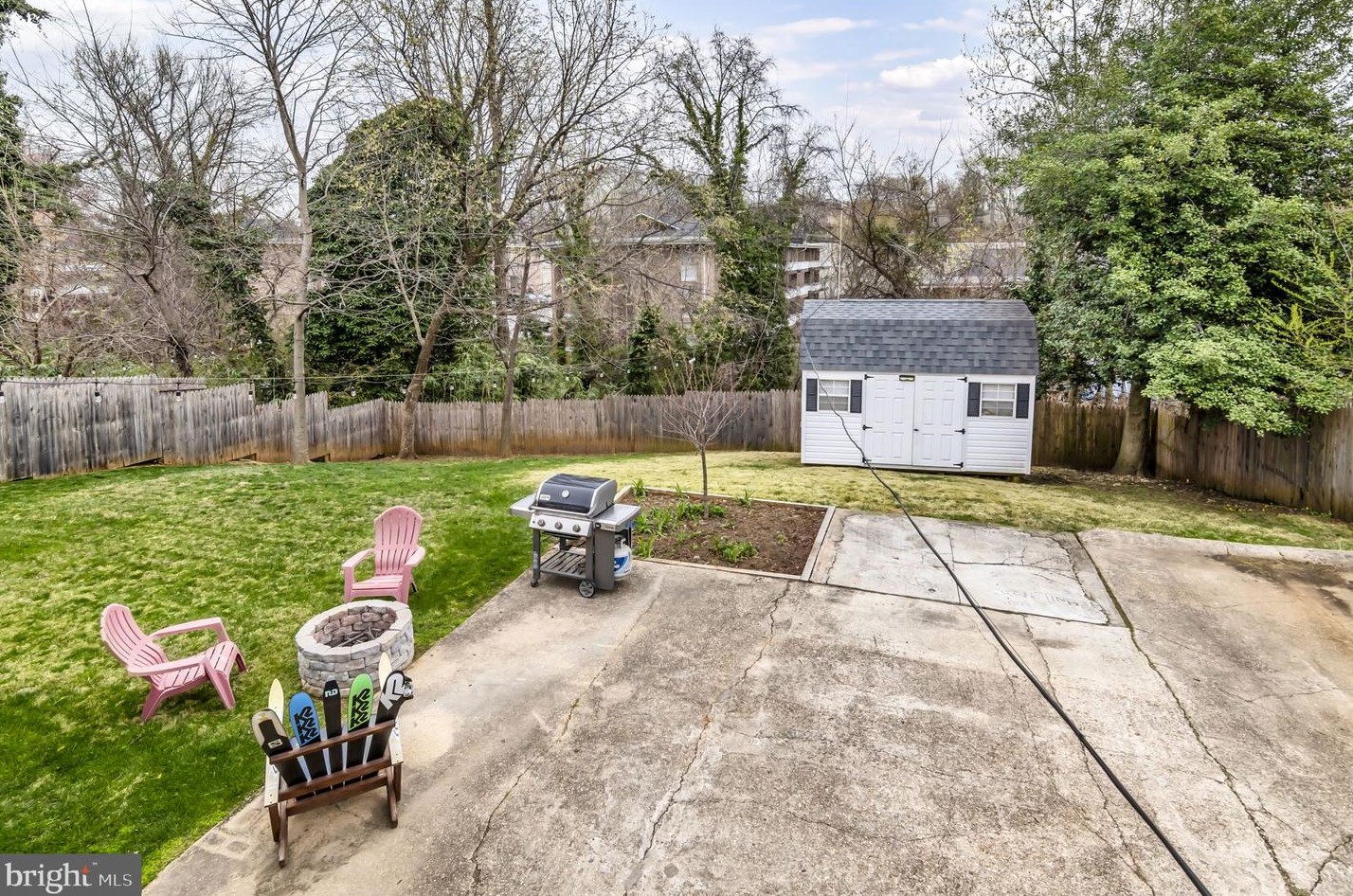 7314 Abbington Dr, Oxon Hill MD  20745-1506 exterior