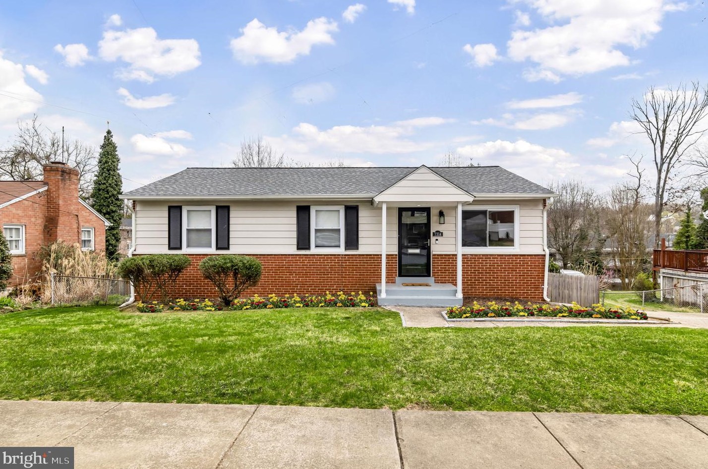 7314 Abbington Dr, Oxon Hill MD  20745-1506 exterior